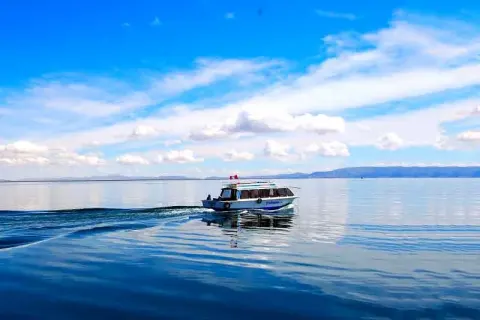 lake titicaca itinerary 1 2 3 days comparison puno peru travel