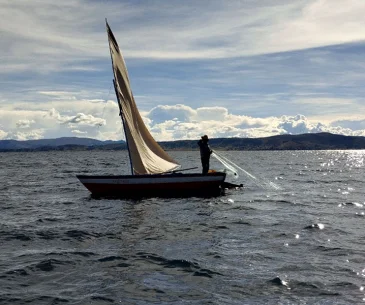 boat tour lake titicaca puno peru