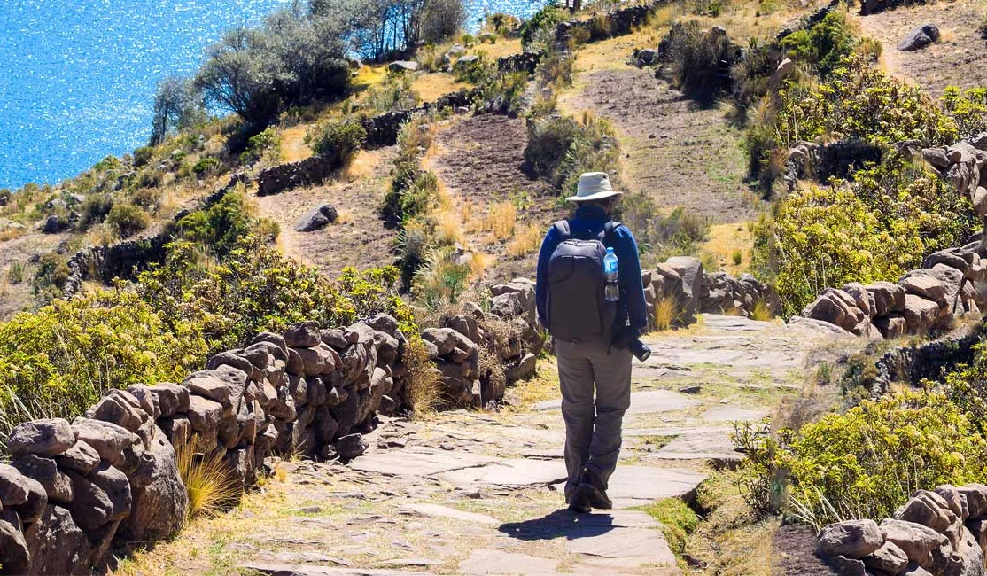 taquile speed boat tour
