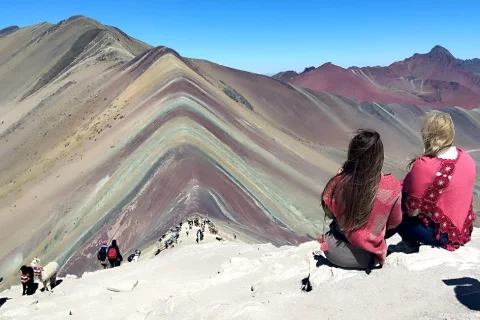 rainbow mountain tour